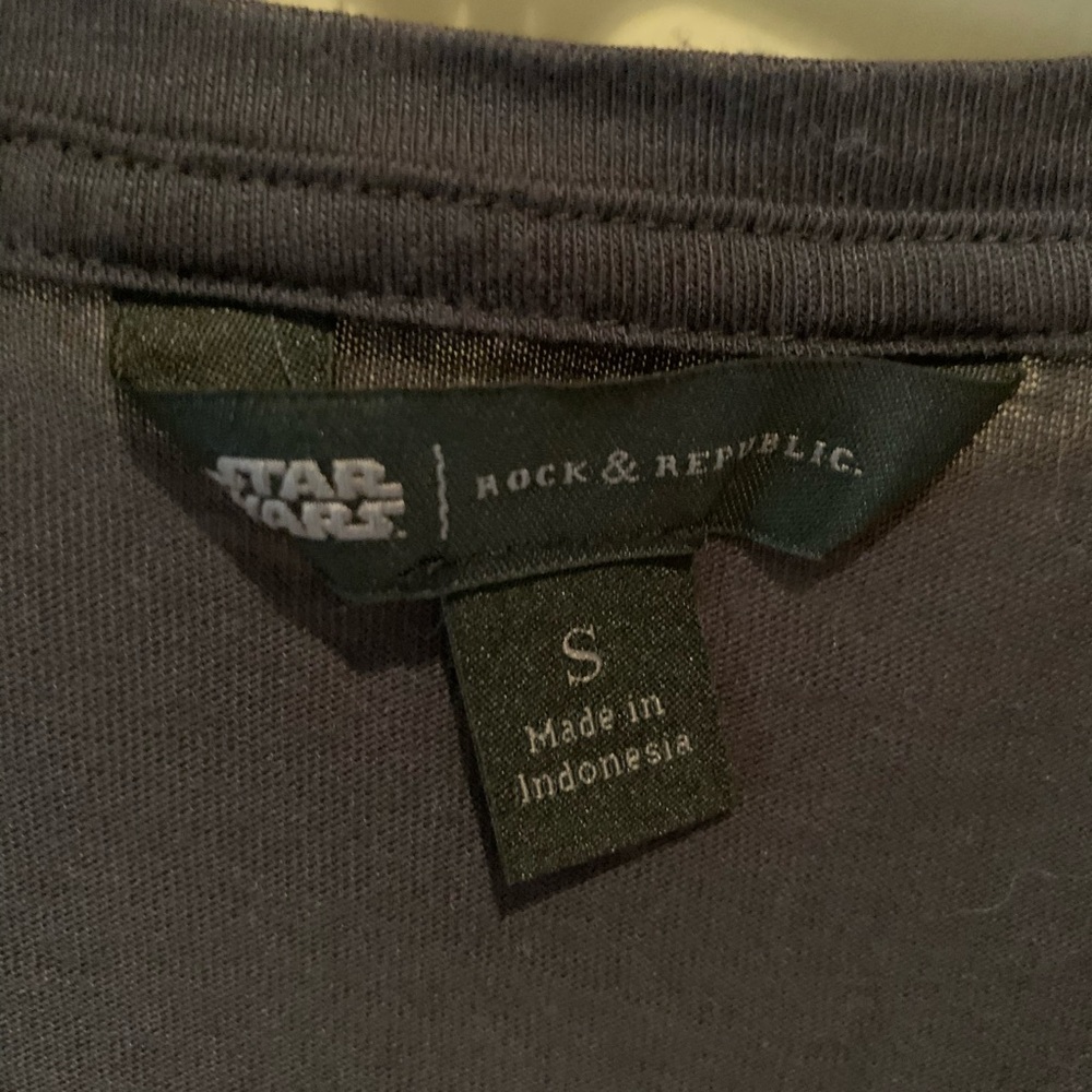 BNWT Star Wars Darth Vader shirt - Picture 3 of 6